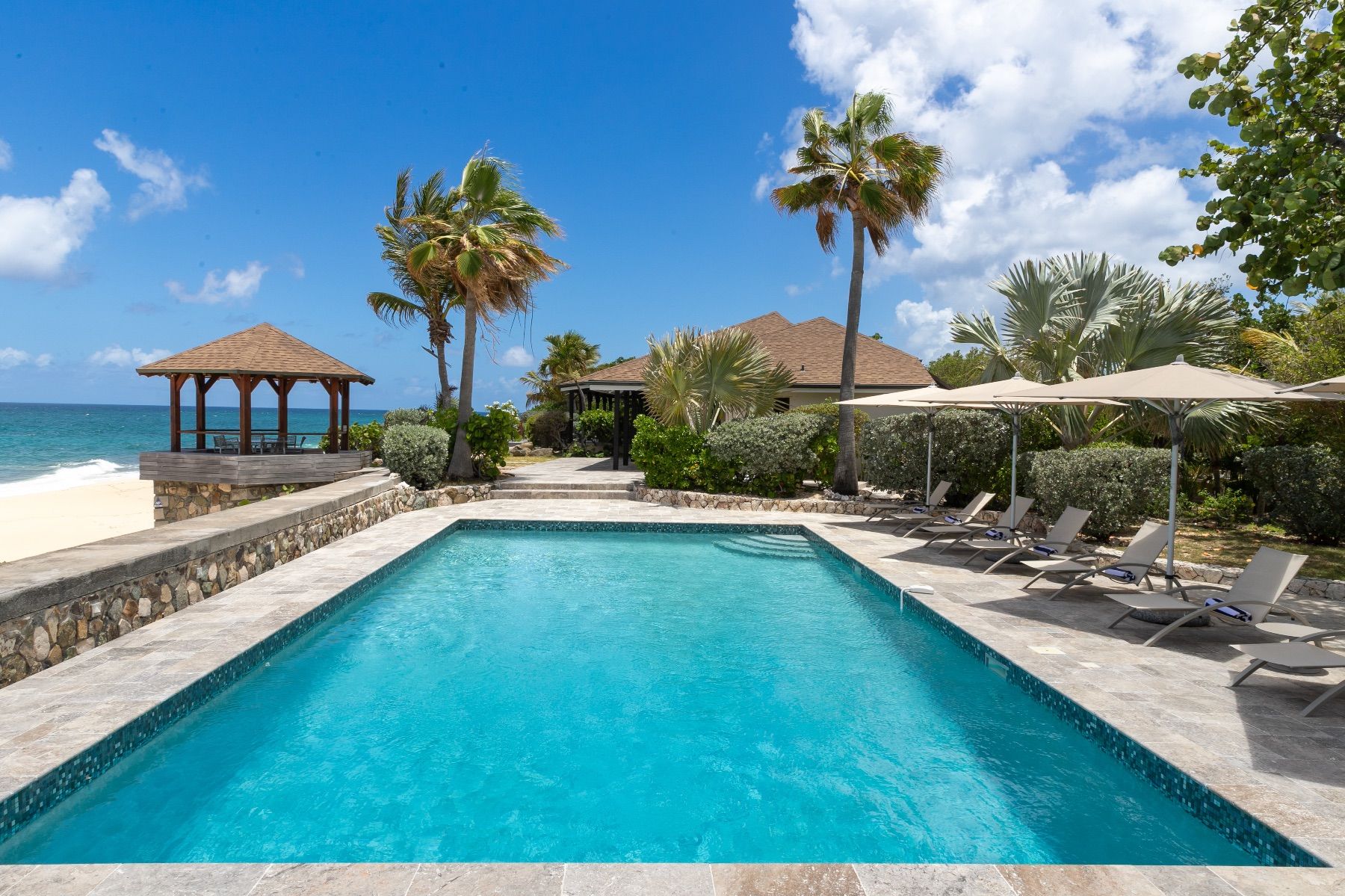 Blue Beach Villa villa photo.